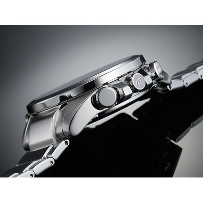 CASIO Edifice Bluetooth Smart Mobile Link EQB-500DC-1ADR