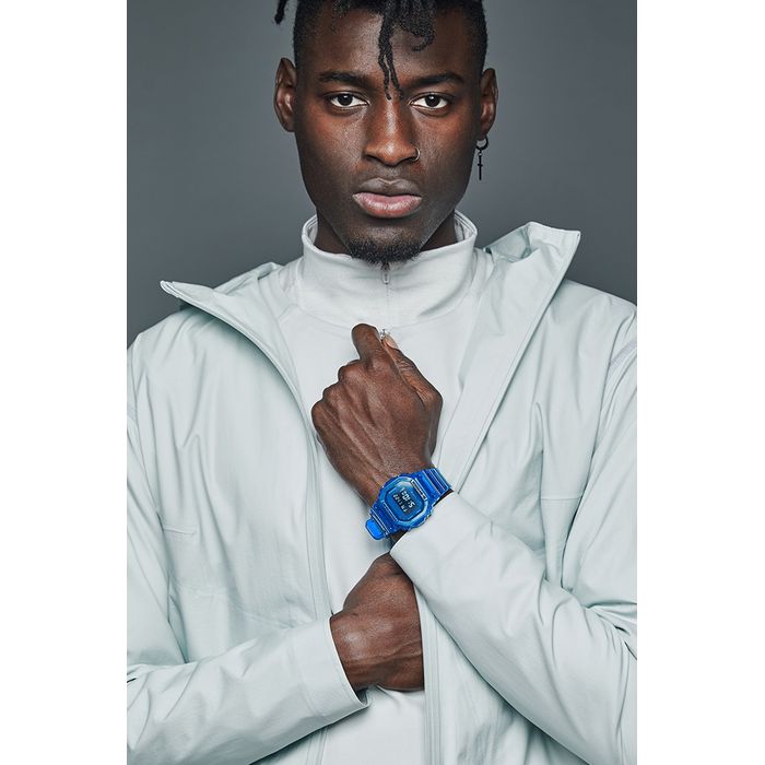 CASIO G-SHOCK DW-5600SB-2DR 青 腕時計 Casio G-Shock Men's Watch Translucent Blue DW-5600SB-2DR