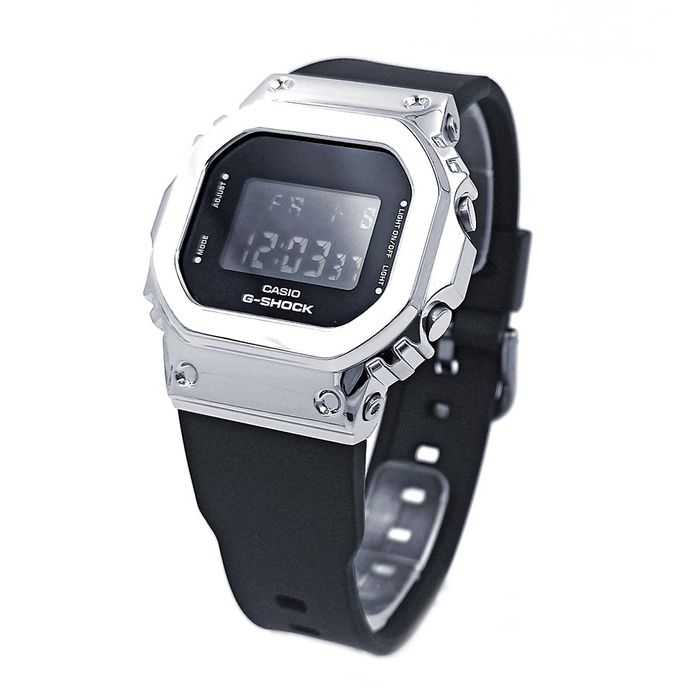 Relógio CASIO G-SHOCK feminino prata espelhado GM-S5600-1DR