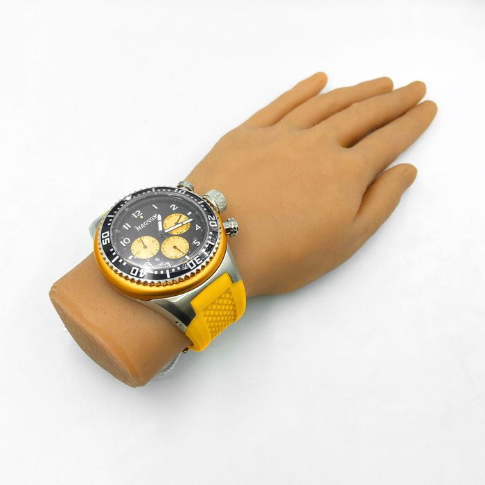 Relógio Masculino Extra Grande Pulseira de Silicone Magnum MA34012Y