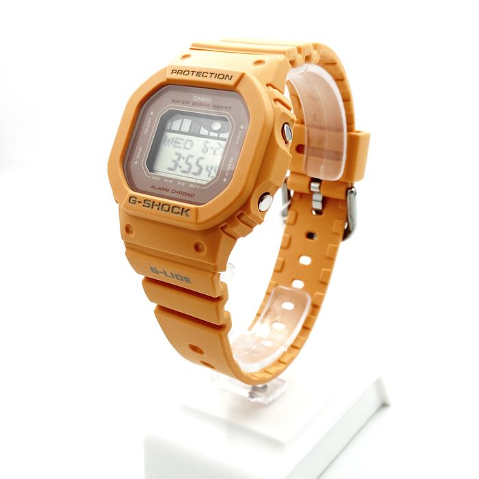 Relógio CASIO G-SHOCK laranja digital feminino GLX-S5600-4DR