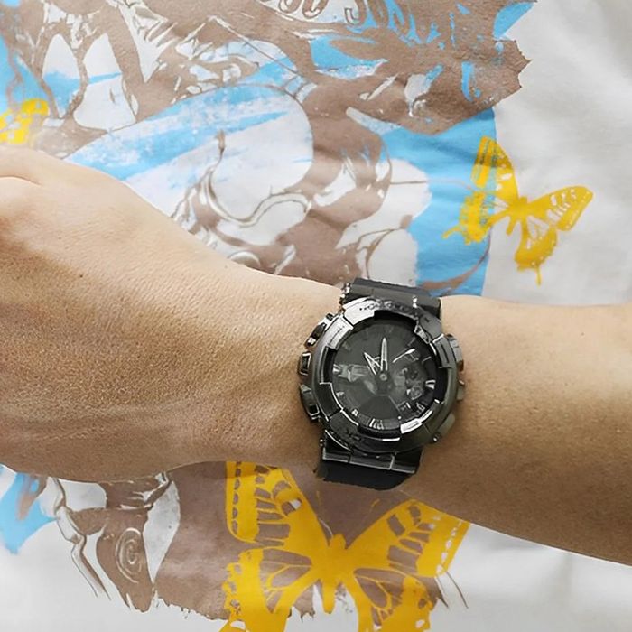 Relógio CASIO G-SHOCK anadigi cinza masculino GM-110BB-1ADR