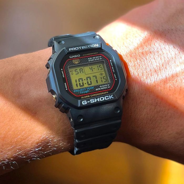 Relógio CASIO G-SHOCK 40th Anniversary digital DW-5040PG-1DR