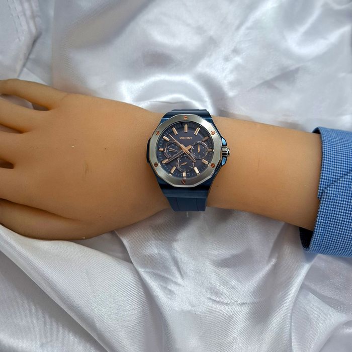 Relógio ORIENT Unique feminino analógico azul FTSPM005 D1DX