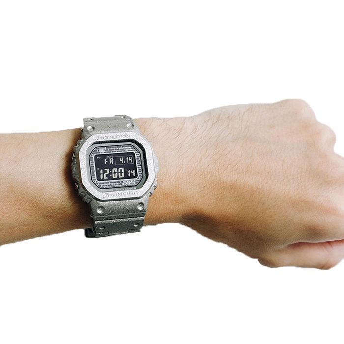 Relógio CASIO G-SHOCK Tough Solar digital GMW-B5000PS-1DR - aconfianca